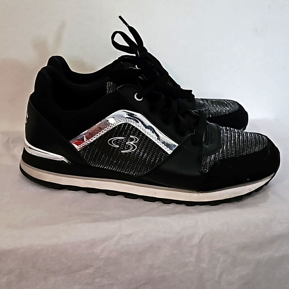 Sketchers C3 Chrome size 9 ladies